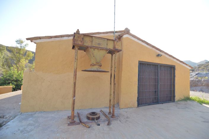 Image No.31-3 Bed Property for sale