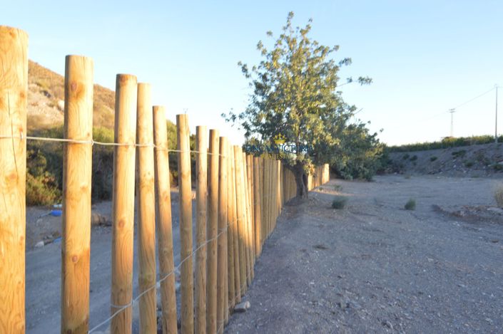 Image No.21-4 Bed Property for sale