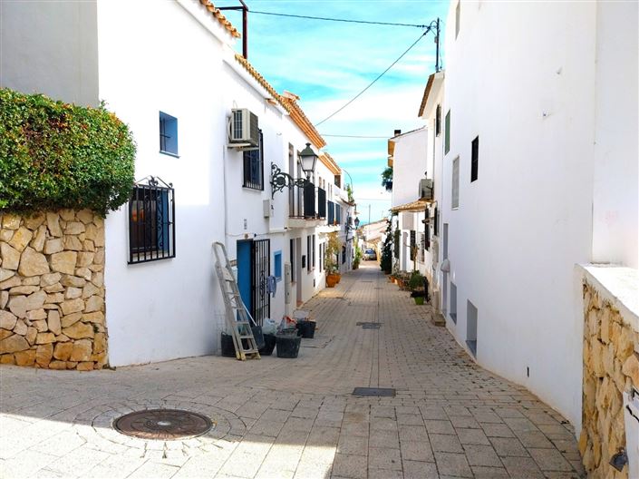 Image No.1-2 Bed Townhouse for sale