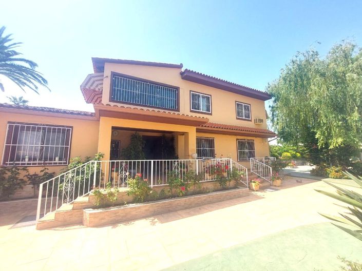 Image No.1-5 Bed Villa for sale
