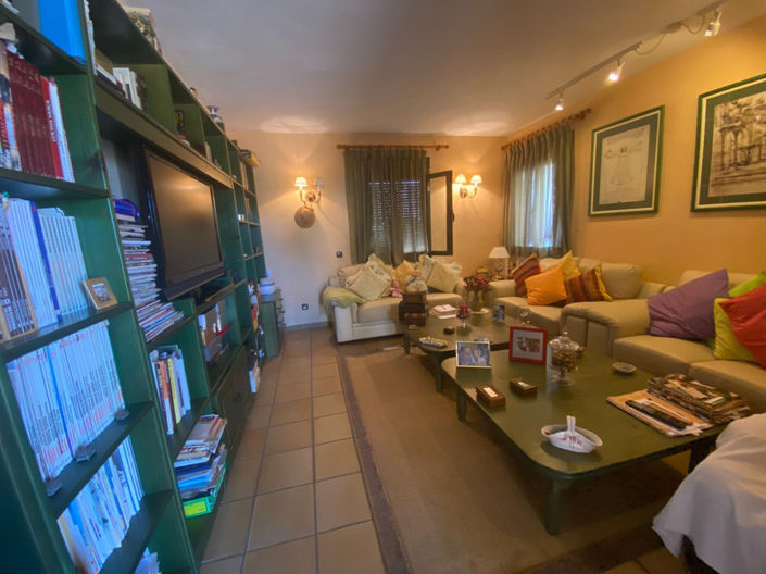 Image No.11-4 Bed Villa for sale