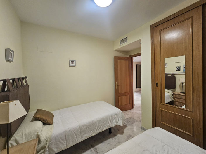 Image No.18-3 Bed Apartment for sale