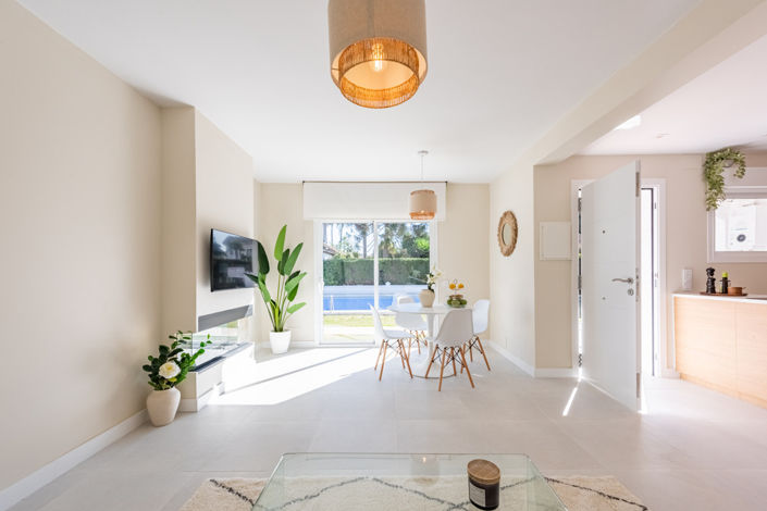 Image No.10-2 Bed Apartment for sale