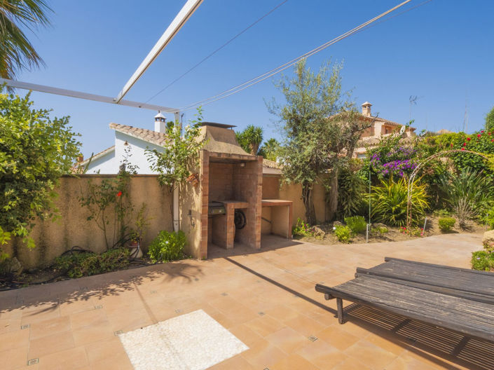 Image No.14-5 Bed Villa for sale