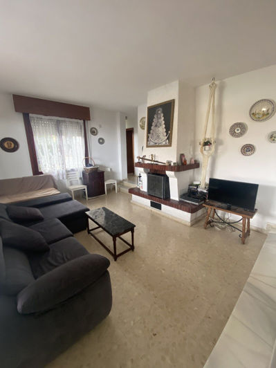 Image No.19-3 Bed Villa for sale