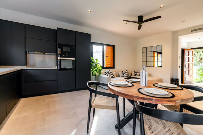 Image No.13-3 Bed Apartment for sale