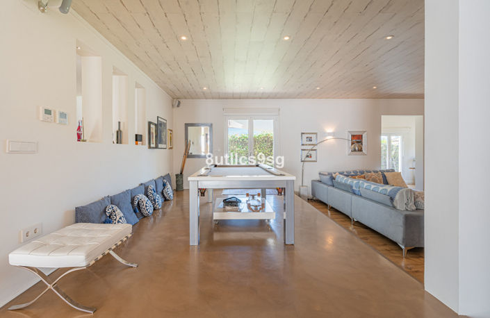 Image No.20-5 Bed Villa for sale