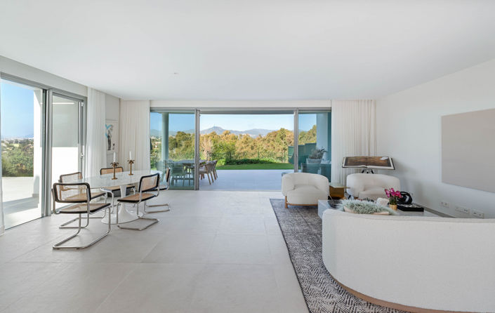 Image No.22-3 Bed Townhouse for sale