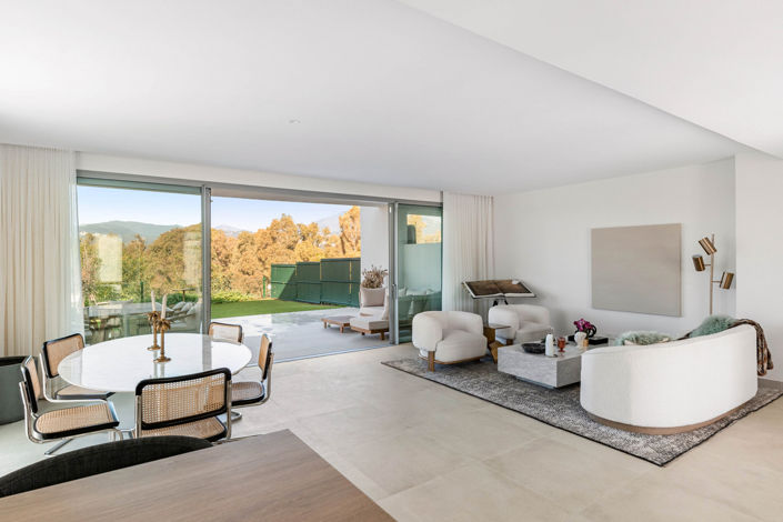 Image No.25-3 Bed Townhouse for sale