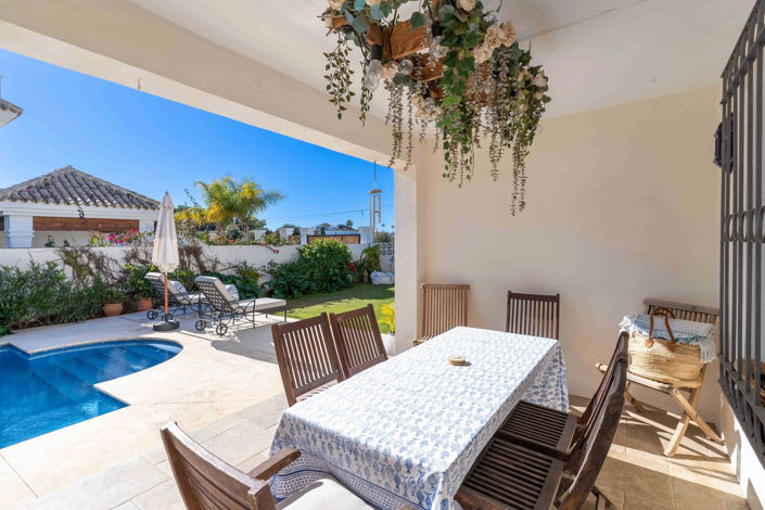 Image No.15-4 Bed Villa for sale