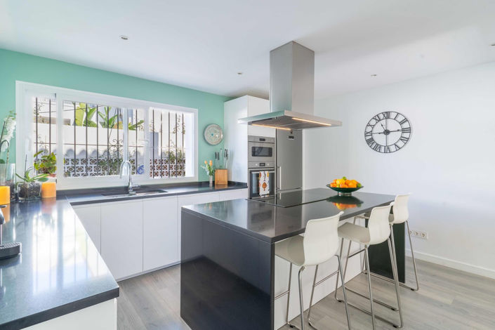 Image No.24-4 Bed Villa for sale