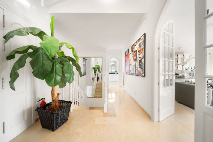 Image No.17-4 Bed Villa for sale