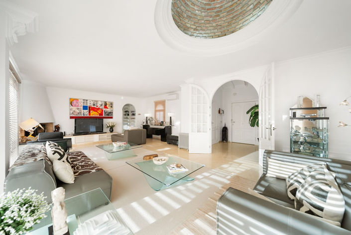 Image No.22-4 Bed Villa for sale