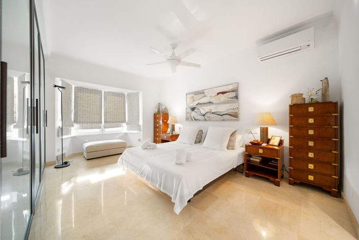 Image No.28-4 Bed Villa for sale