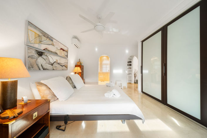 Image No.30-4 Bed Villa for sale