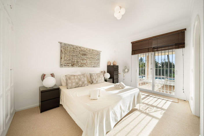 Image No.31-4 Bed Villa for sale