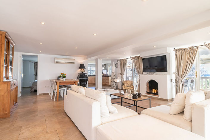 Image No.16-6 Bed Villa for sale