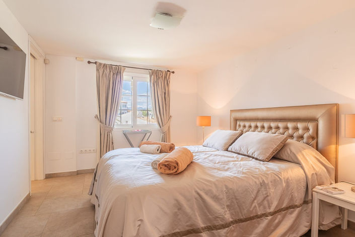 Image No.23-6 Bed Villa for sale