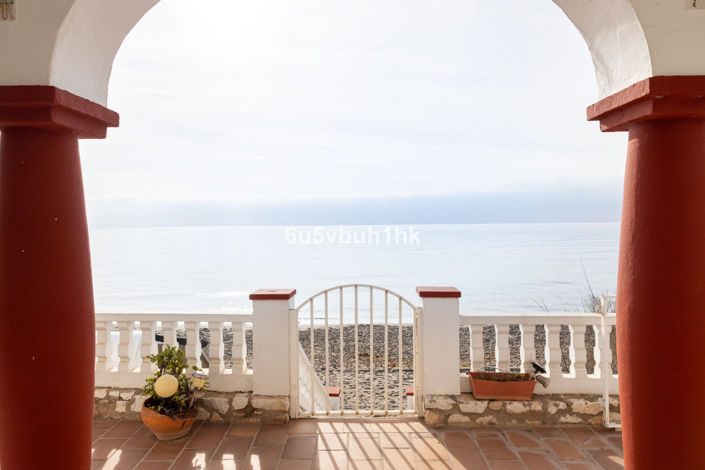 Image No.10-4 Bed Villa for sale