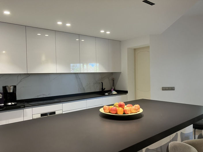 Image No.6-4 Bed Apartment for sale