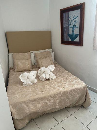 Image No.18-6 Bed Villa for sale