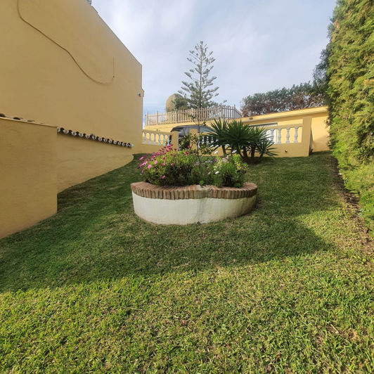 Image No.3-6 Bed Villa for sale