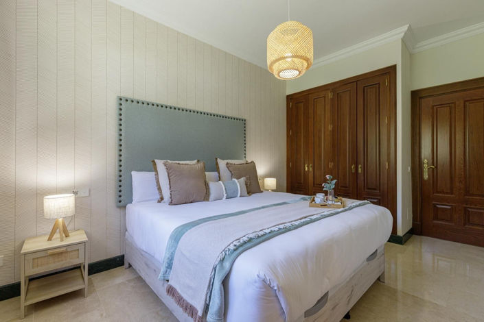 Image No.12-5 Bed Villa for sale