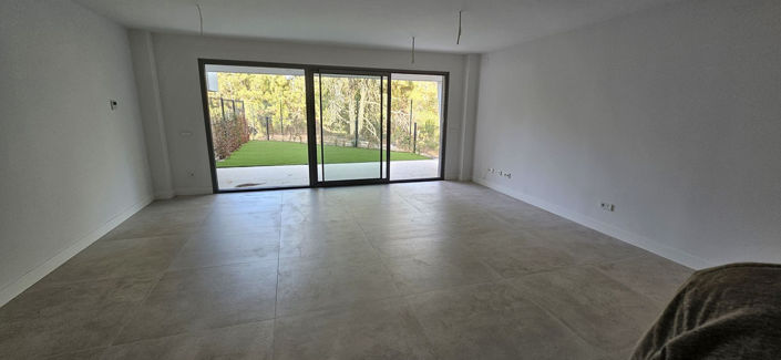 Image No.31-3 Bed Townhouse for sale