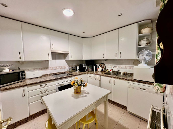 Image No.13-4 Bed Duplex for sale