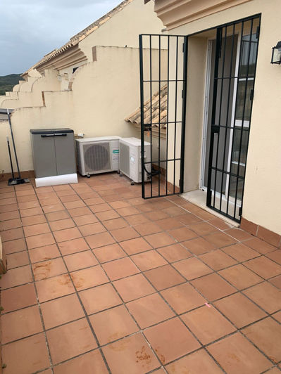 Image No.6-4 Bed Townhouse for sale