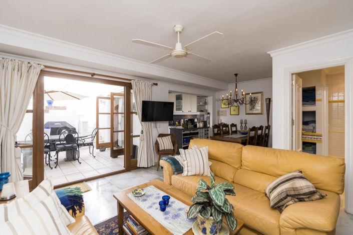 Image No.21-3 Bed Apartment for sale