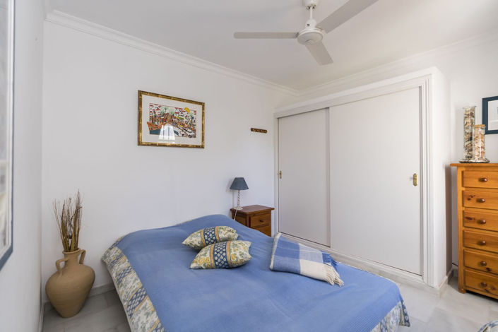 Image No.27-3 Bed Apartment for sale