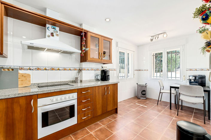 Image No.10-4 Bed Villa for sale