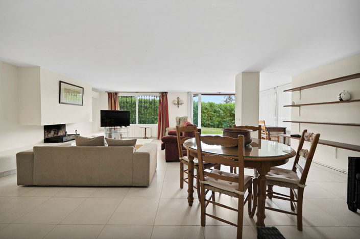 Image No.23-6 Bed Villa for sale