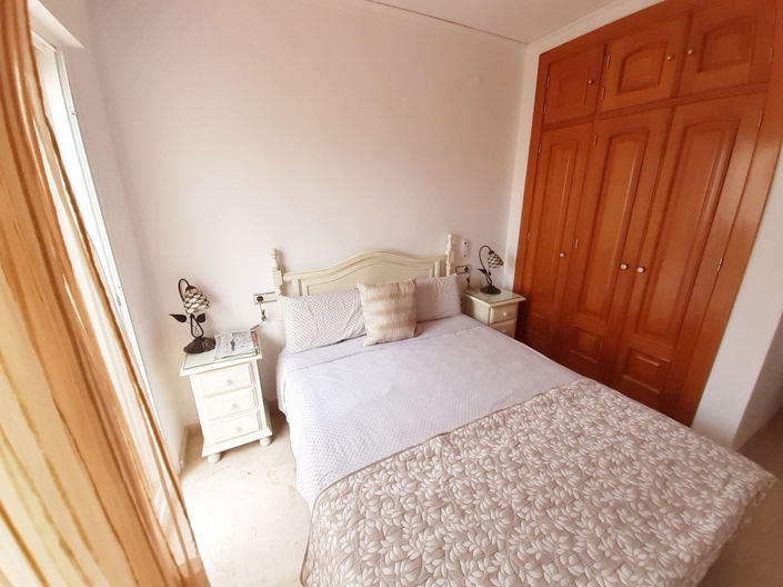 Image No.19-3 Bed Townhouse for sale