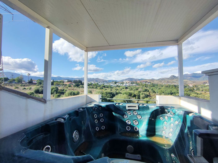 Image No.5-4 Bed Townhouse for sale