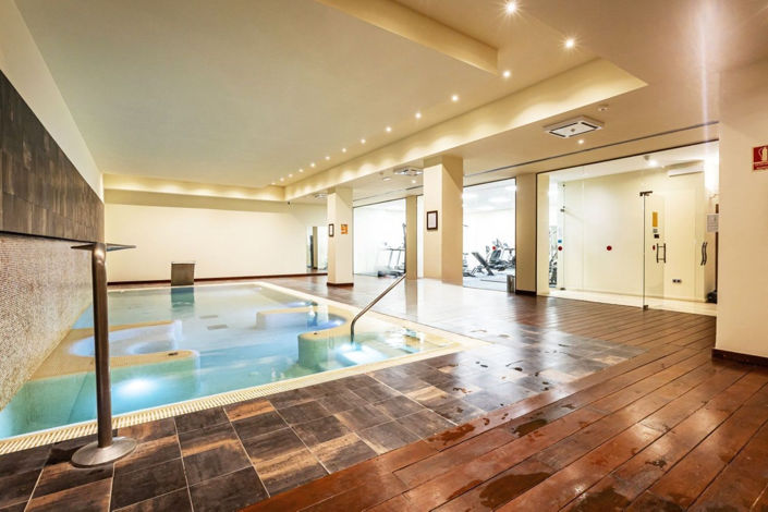 Image No.8-2 Bed Apartment for sale