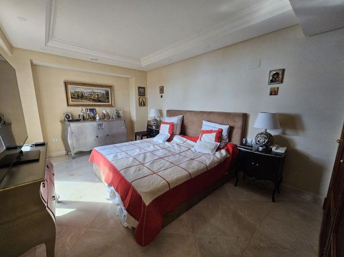 Image No.25-3 Bed Apartment for sale