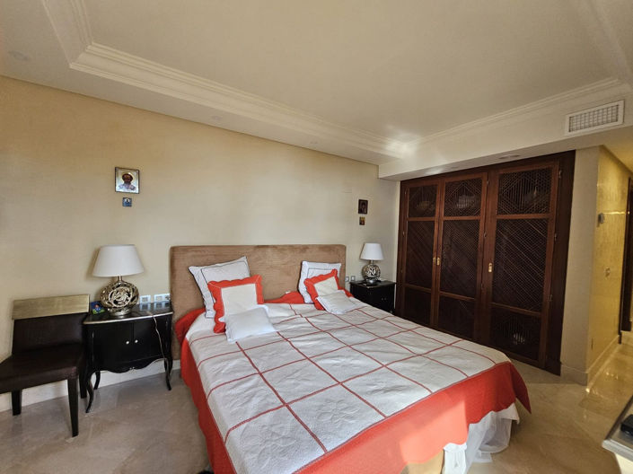 Image No.27-3 Bed Apartment for sale