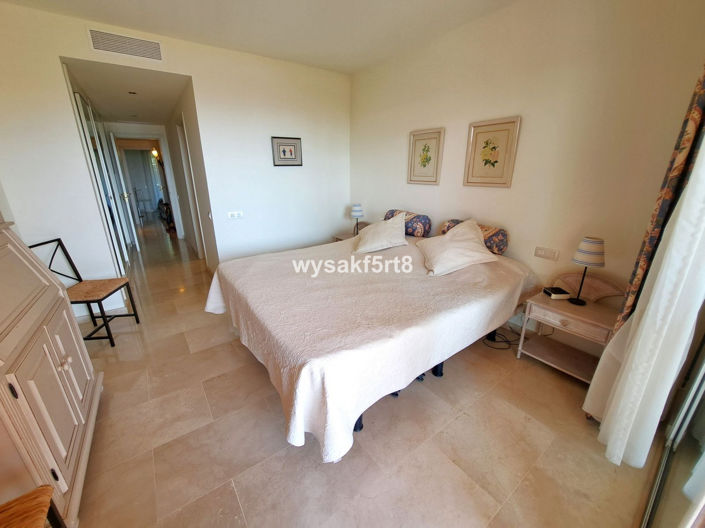 Image No.36-3 Bed Apartment for sale