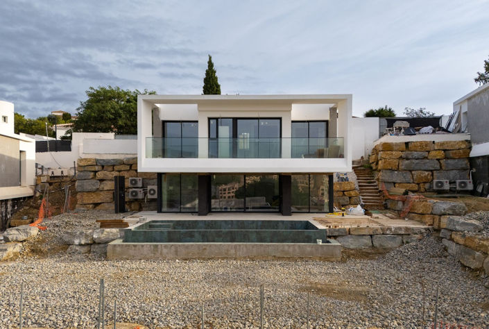 Image No.10-4 Bed Villa for sale