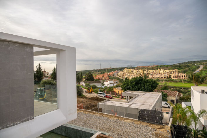 Image No.15-4 Bed Villa for sale