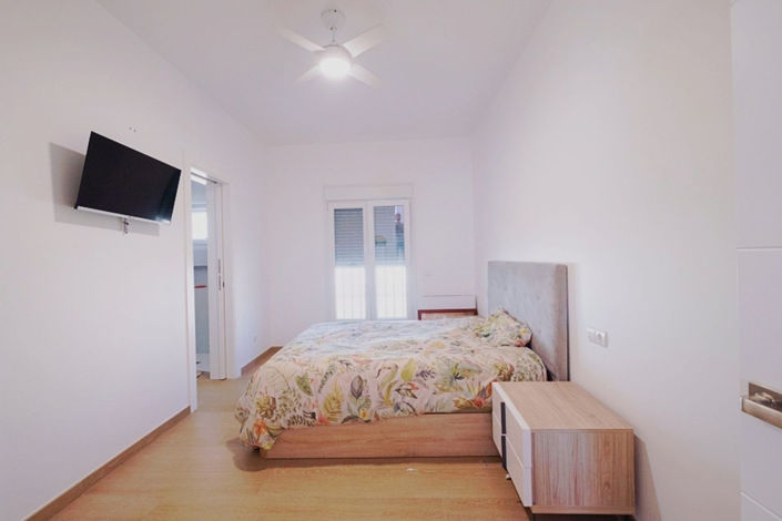 Image No.37-4 Bed Villa for sale