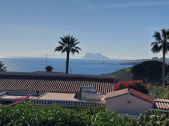 Image No.11-4 Bed Villa for sale