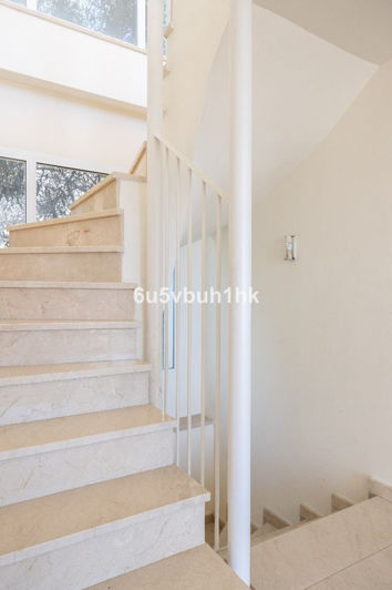 Image No.23-3 Bed Villa for sale