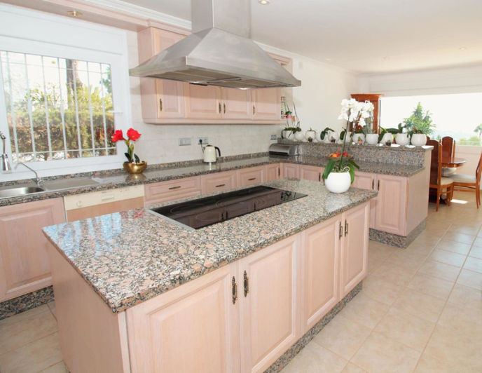 Image No.25-10 Bed Villa for sale