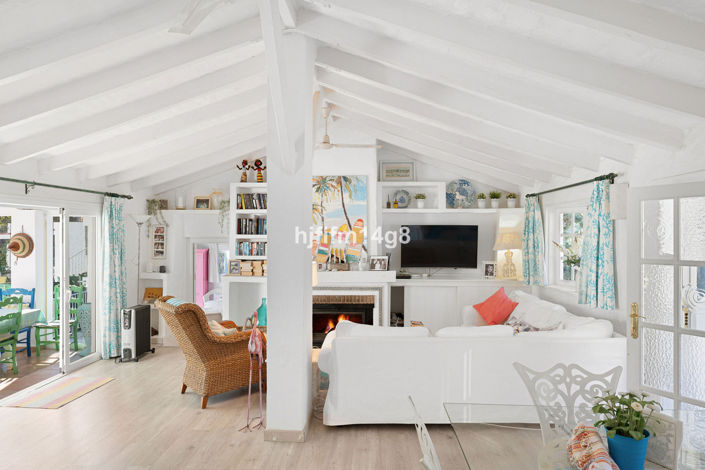 Image No.9-4 Bed Villa for sale