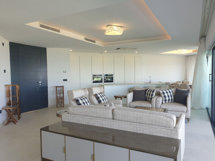 Image No.20-3 Bed Townhouse for sale