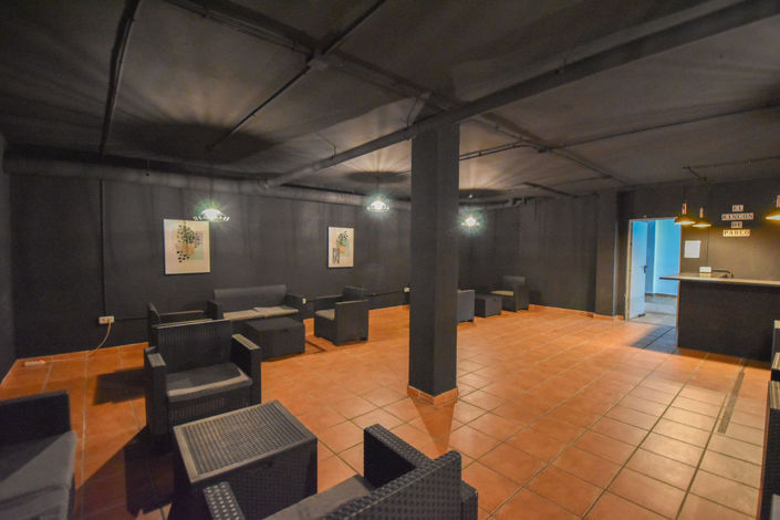 Image No.18-5 Bed Townhouse for sale