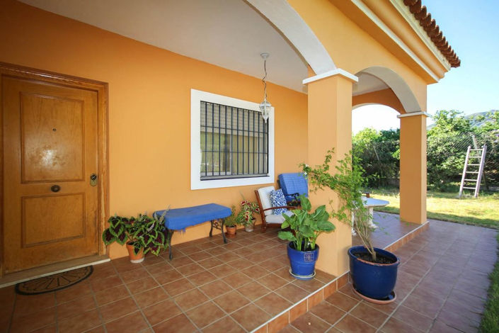 Image No.12-5 Bed Villa for sale